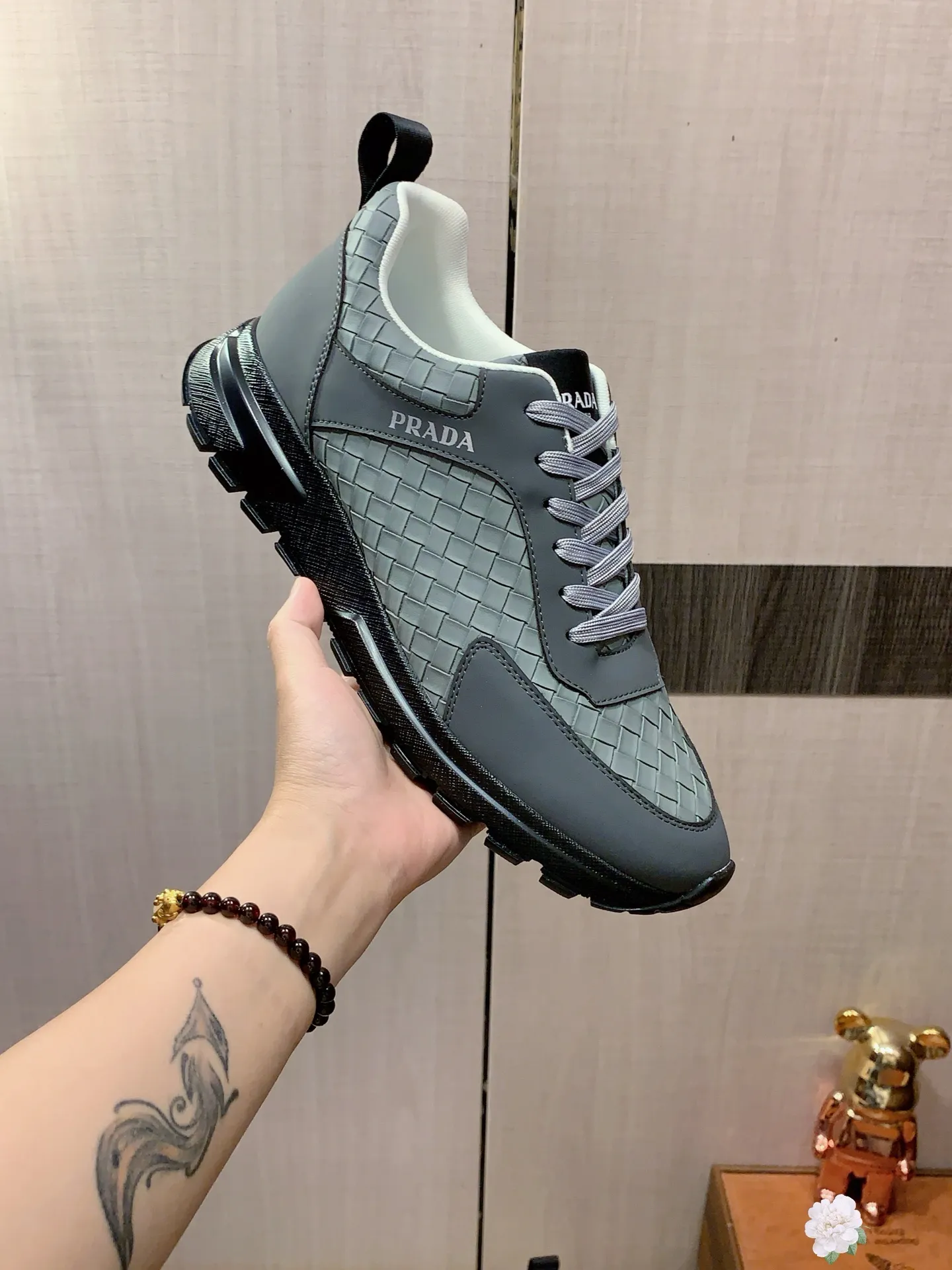 Men's men's shoes💰442💰💰🎩🎩[Lightning][Lightning] "PRADA*" The latest and most popular casual shoes, top brand [seduce] luxury~purchase, top~quality. [Strong] The upper is made of imported breathable cowhide with material ➕ breathable sheepskin feet (•) and fine workmanship. The original stylish and stylish soft rubber wear-resistant and non-slip outsole is light and comfortable on the feet. The real thing looks better when photographed in person. No. 0121: Code: 38-44, 3️⃣ colors selected